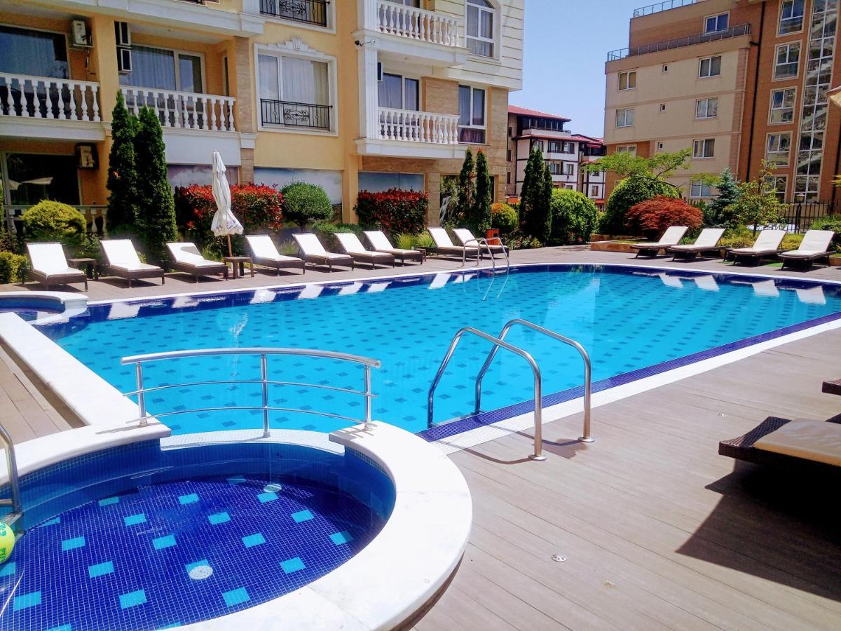Апартаменты Private Apartament Sea View Свети-Влас Экстерьер фото