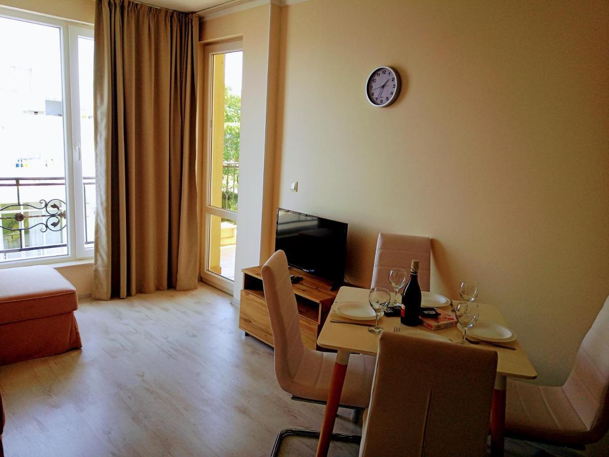 Апартаменты Private Apartament Sea View Свети-Влас Экстерьер фото