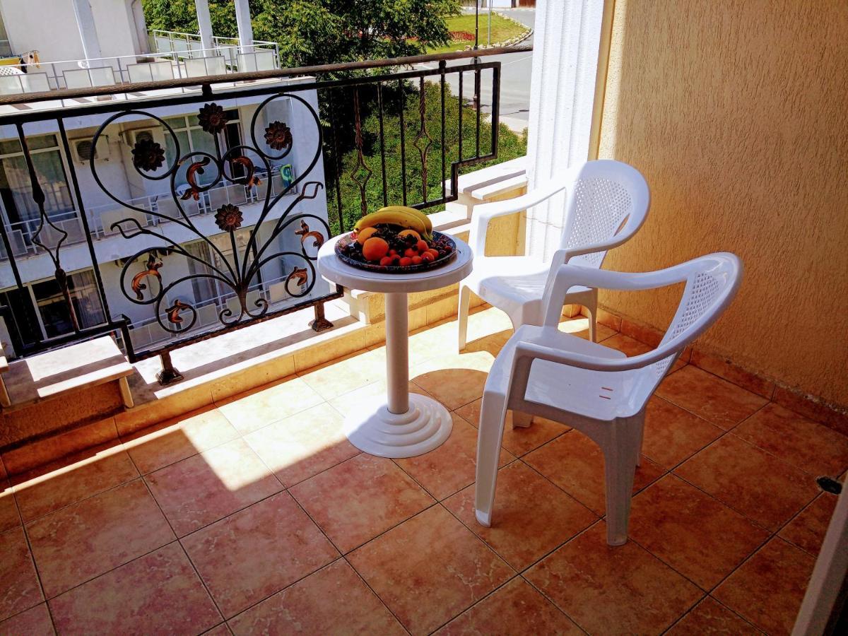 Апартаменты Private Apartament Sea View Свети-Влас Экстерьер фото